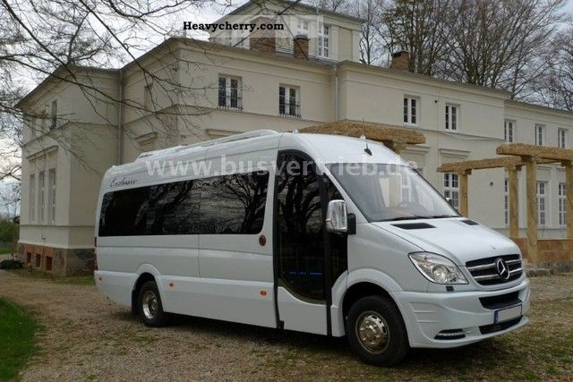 2011 Mercedes-Benz  Sprinter 519CDI seater tourer +19 + + + + + leather Coach Clubbus photo