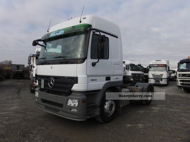 2010 Mercedes-Benz  1844 LS with KIPPHYDRAULIK Semi-trailer truck Standard tractor/trailer unit photo