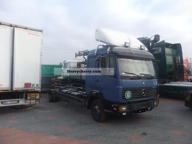 1997 Mercedes-Benz  817 ECO POWER Truck over 7.5t Box photo