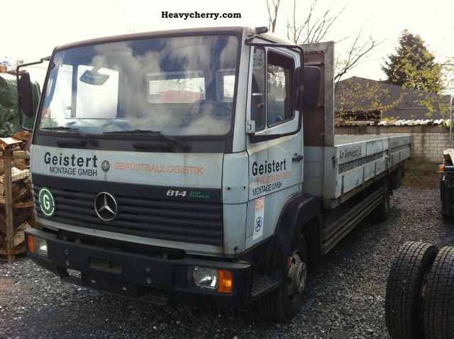 1997 Mercedes-Benz  814 Van or truck up to 7.5t Stake body photo