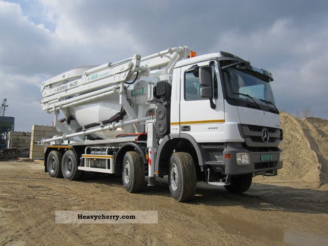2011 Mercedes-Benz  NEW 4141 + 29m + 9m ³ Pumi Truck over 7.5t Concrete Pump photo