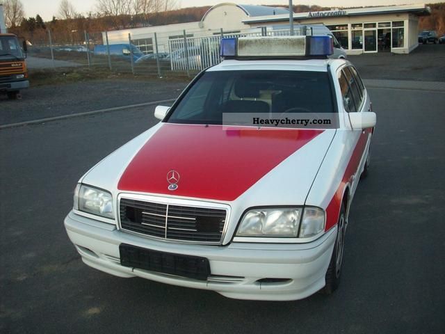 1999 Mercedes-Benz  C 250 T diesel NEF Van or truck up to 7.5t Ambulance photo