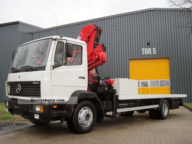 1997 Mercedes-Benz  1524 Crane-radio-4xHydr. 1xMech. Truck over 7.5t Stake body photo
