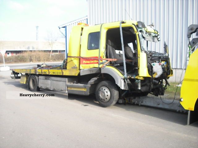 2005 Mercedes-Benz  Atego 815 Van or truck up to 7.5t Breakdown truck photo