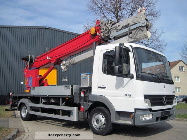 2006 Mercedes-Benz  815 ATEGO - Roofer cranes Van or truck up to 7.5t Truck-mounted crane photo