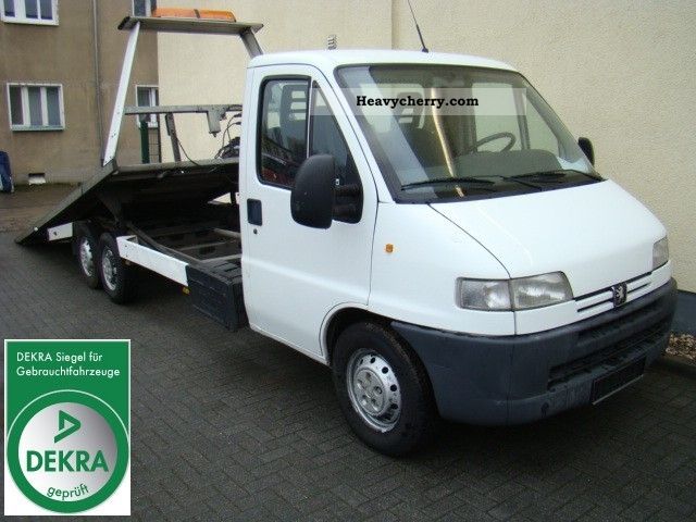 2001 Peugeot  Boxer 230 roadside assistance vehicle quick charger Van or truck up to 7.5t Breakdown truck photo