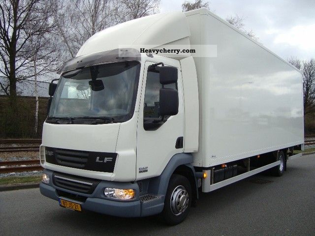2007 DAF  LF 45.220 EURO 5 Truck over 7.5t Box photo