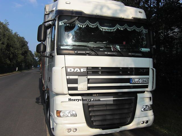 2007 DAF  XF 105.460 + Koegel Mega MAXX Semi-trailer truck Volume trailer photo