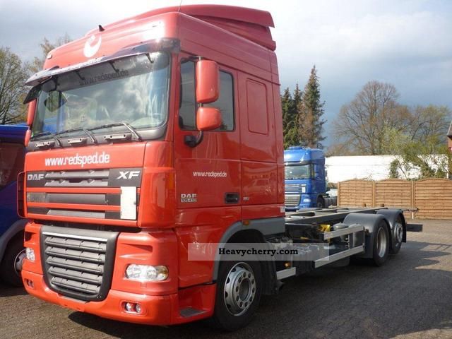 2008 DAF  FAR XF105.410 SC Truck over 7.5t Swap chassis photo