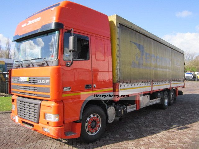 1999 DAF  95 XF 430 6X2 SSC Truck over 7.5t Box photo