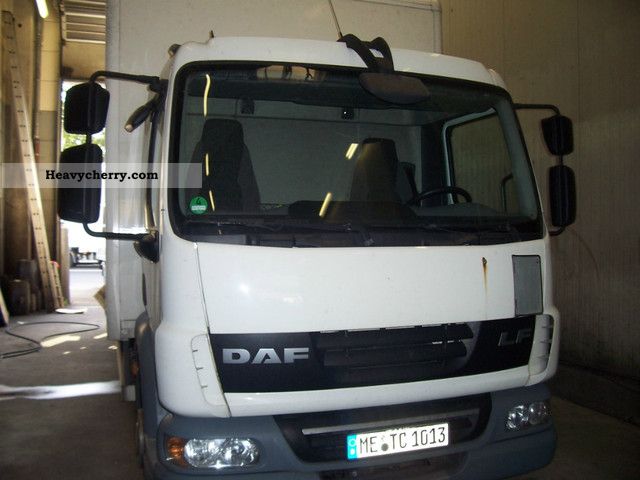 2007 DAF  AE45LF case Truck over 7.5t Box photo