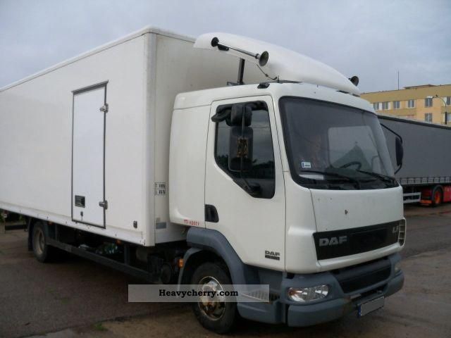 2004 DAF  45 180 Truck over 7.5t Box photo