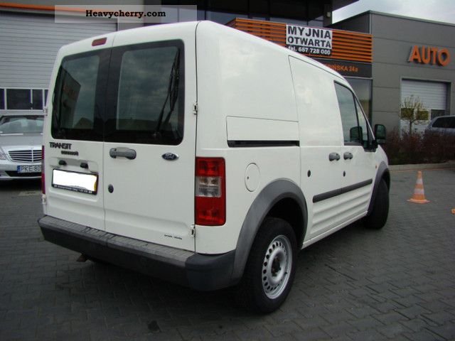 Ford TRANSIT CONNECT 2006 Boxtype delivery van Photo and