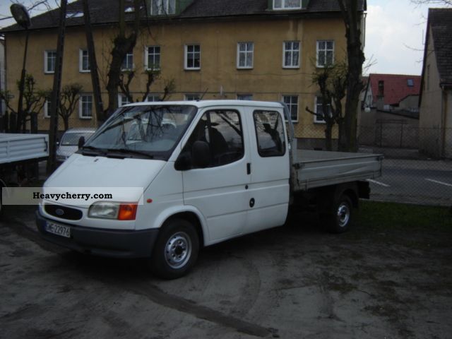 1999 Ford  Transit Van or truck up to 7.5t Box photo