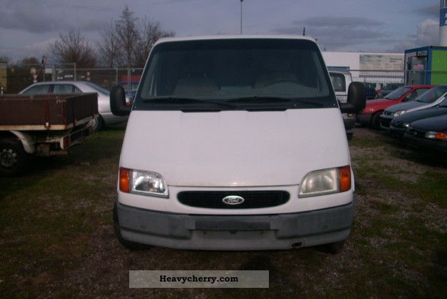 1995 Ford  transit Van or truck up to 7.5t Box-type delivery van photo