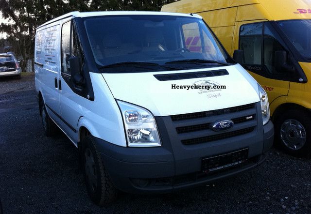 2007 Ford  Transit Van or truck up to 7.5t Refrigerator box photo