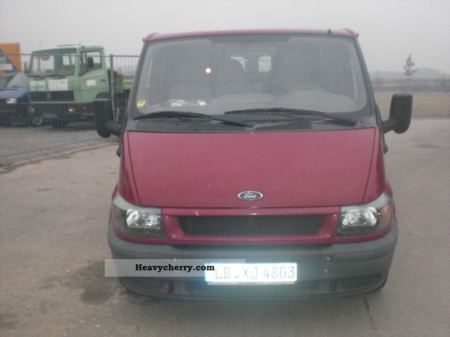 2001 Ford  Transit Van or truck up to 7.5t Box-type delivery van photo