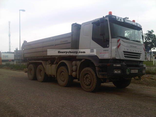 2006 Iveco  TRAKKER AT410 T48 Truck over 7.5t Three-sided Tipper photo
