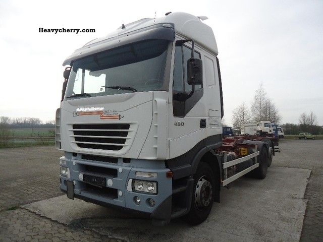2005 Iveco  Stralis retarder 26 430 / € 4 particle Truck over 7.5t Swap chassis photo
