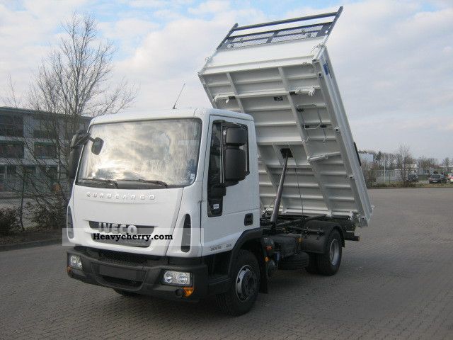 2011 Iveco  ML80E18K € Cargo Trucks Van or truck up to 7.5t Tipper photo