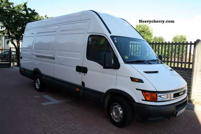 2004 Iveco  Daily Van or truck up to 7.5t Box-type delivery van - high and long photo