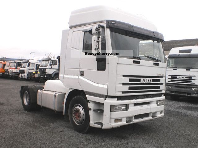 2002 Iveco  Euro Star 440 E 46 Cursor Semi-trailer truck Standard tractor/trailer unit photo