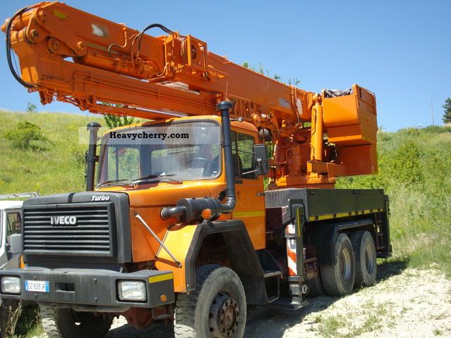 1989 Iveco  Autogru 6x6 auto crane erecting crane Truck over 7.5t Truck-mounted crane photo