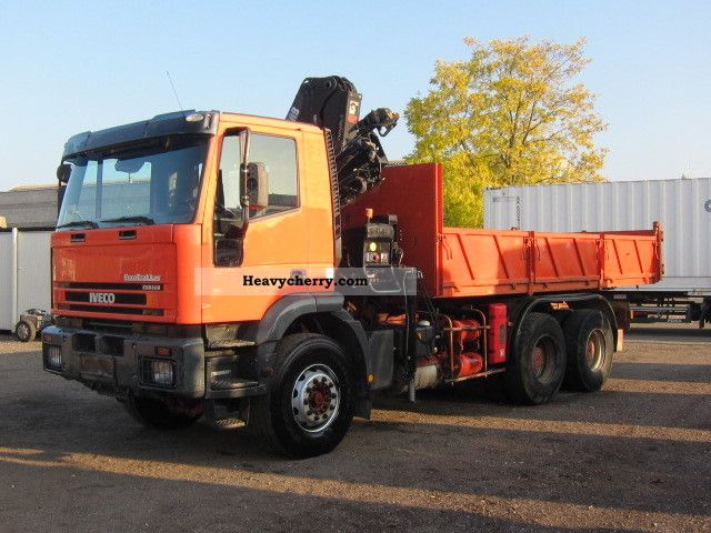 2002 Iveco  Eurotrakker 260E35 6x4 Hiab XS 122 radio Truck over 7.5t Tipper photo