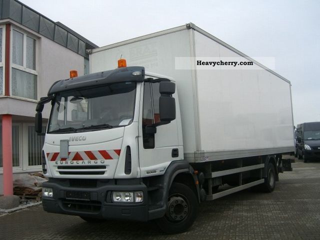 2006 Iveco  120E25 / P 160E25/Euro5 Luftgefedert Truck over 7.5t Box photo