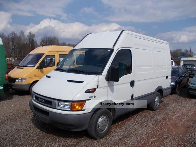2000 Iveco  Daily Van or truck up to 7.5t Box-type delivery van photo