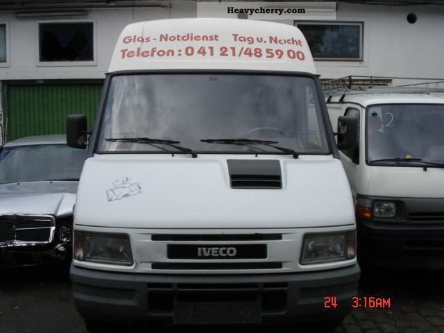 1997 Iveco  35-10 Van or truck up to 7.5t Box-type delivery van - high and long photo