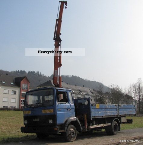 1990 Iveco  80 to 13-A Van or truck up to 7.5t Truck-mounted crane photo