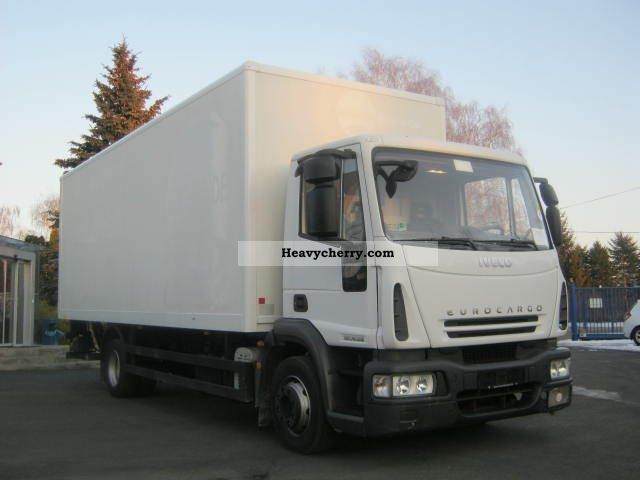 2007 Iveco  Cargo 120E22 € EURO4 Truck over 7.5t Box photo