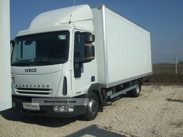 2007 Iveco  Euro Cargo 75 E 16 Truck over 7.5t Box photo