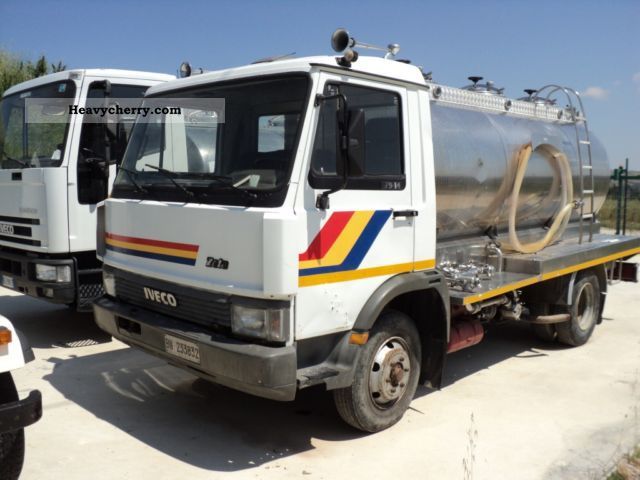 1992 Iveco  79.14 Van or truck up to 7.5t Tank body photo