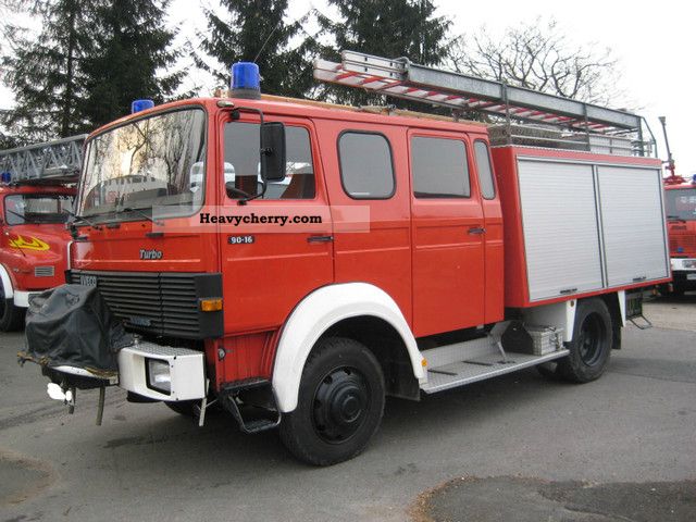 1987 Iveco  AW 90-16 firefighters LF16TS 4x4 with locking Truck over 7.5t Box photo