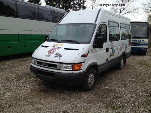 2002 Iveco  35S13V Coach Clubbus photo