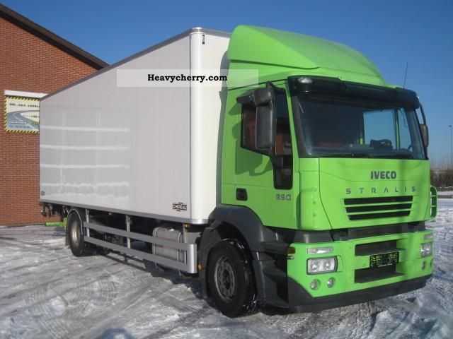 2005 Iveco  Stralis Truck over 7.5t Box photo