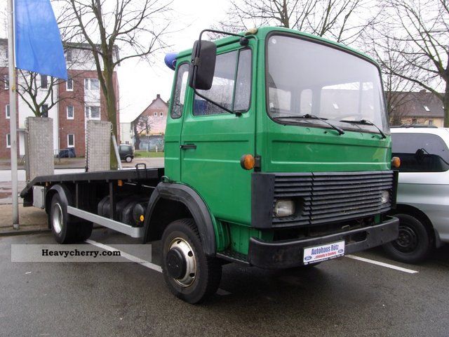 1983 Iveco  M130 M8FL car transporter Van or truck up to 7.5t Car carrier photo