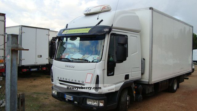 2006 Iveco  100e22 FP + TAIL LIFT Truck over 7.5t Box photo