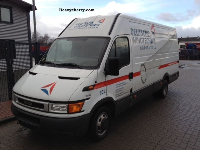 2004 Iveco  Dally 35 C 15 MAXI / Standheiz. / TOP Van or truck up to 7.5t Box-type delivery van - high and long photo