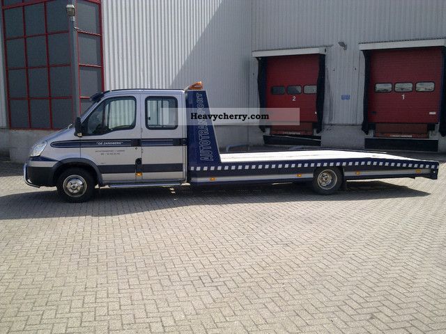 2009 Iveco  Auto Shipping 50c 18 d € 4 Van or truck up to 7.5t Car carrier photo