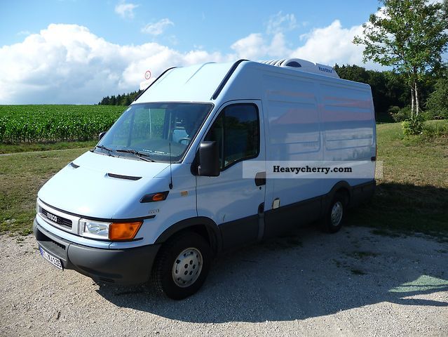 2001 Iveco  Daily Van or truck up to 7.5t Refrigerator box photo