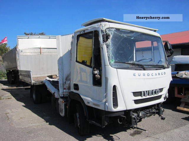 2009 Iveco  ML 75 E 18 Truck over 7.5t Stake body and tarpaulin photo