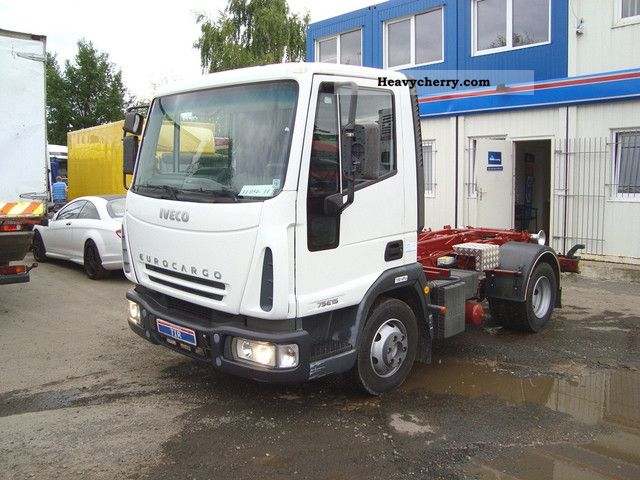 2005 Iveco  ML 75 E15 * container * Van or truck up to 7.5t Roll-off tipper photo