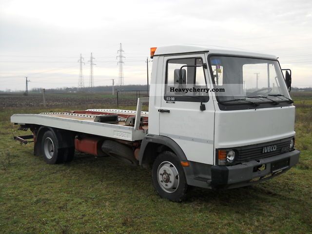 1985 Iveco  65 10 1C ISOLI crane Van or truck up to 7.5t Car carrier photo