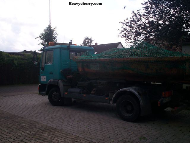 1994 MAN  L2000 Van or truck up to 7.5t Roll-off tipper photo