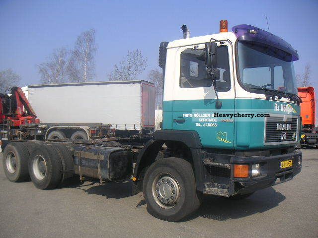 1996 MAN  27 322-cabin 6x4 Chassie 10 tires Truck over 7.5t Chassis photo