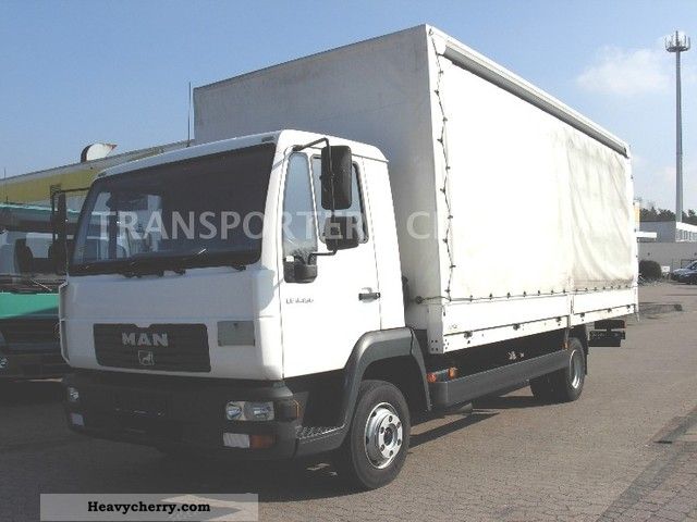 2006 MAN  LE 8.180 PLATFORM SLIDING PLANE 110 TKM Van or truck up to 7.5t Stake body and tarpaulin photo