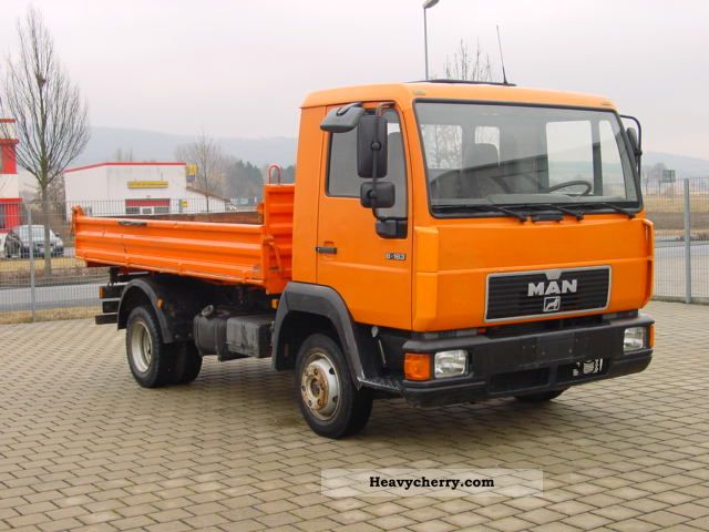 1996 MAN  8163 Van or truck up to 7.5t Three-sided Tipper photo
